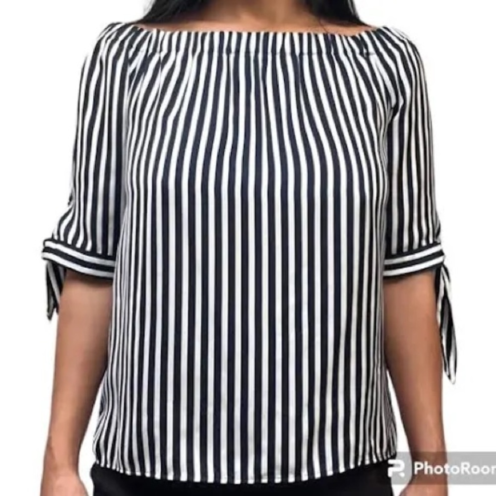 H&M striped navy blue and white off shoulder blouse